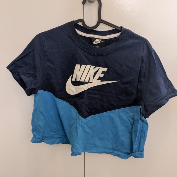 Nike colour block crop top - Picture 1 of 2